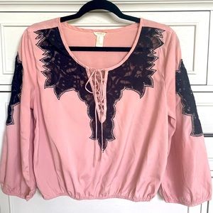 Forever 21 Contemporary Pink and Black Lace Blouse Size M